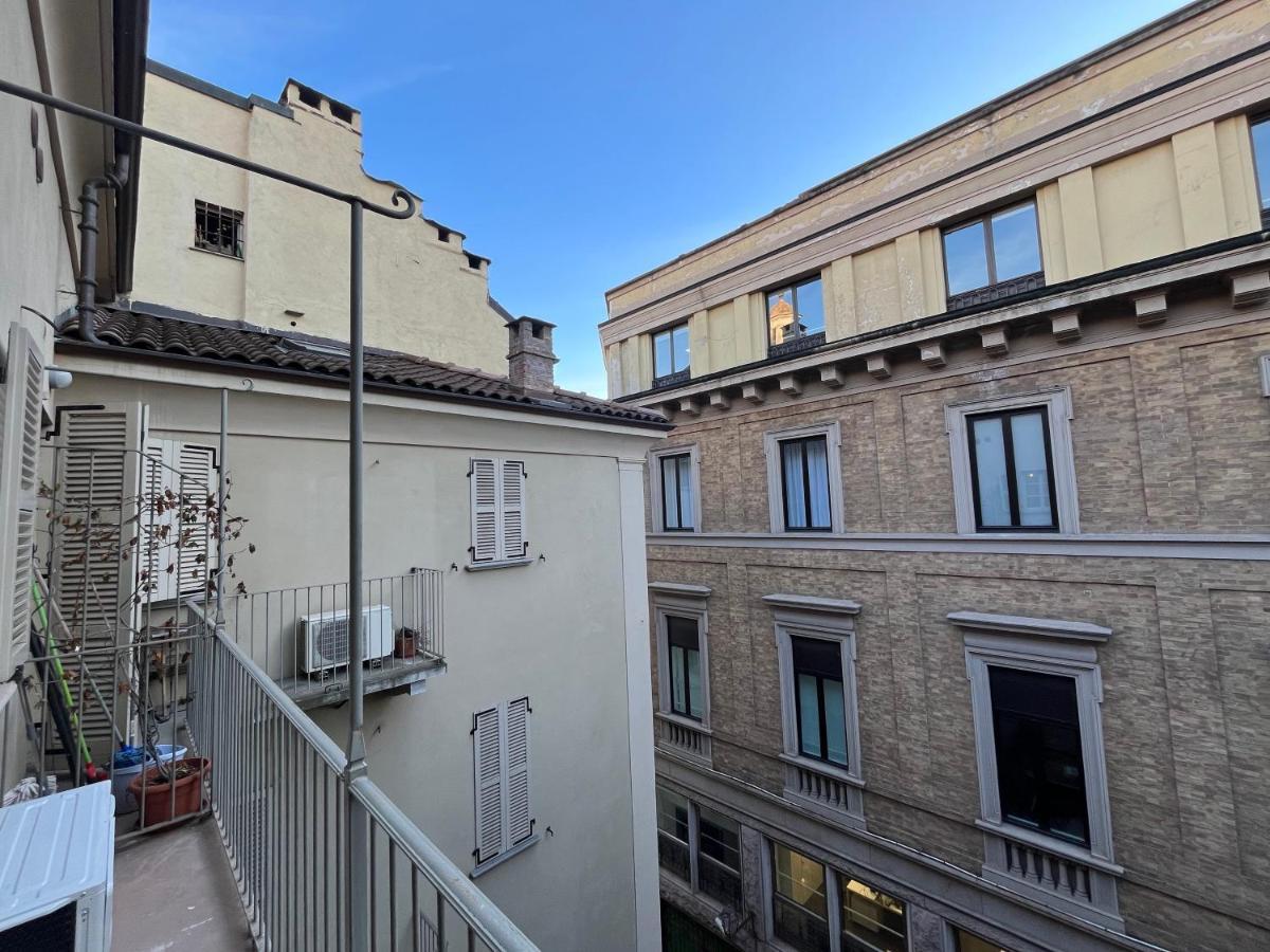 Zenhouse - Nel Cuore Del Centro Storico Di Torino Dış mekan fotoğraf